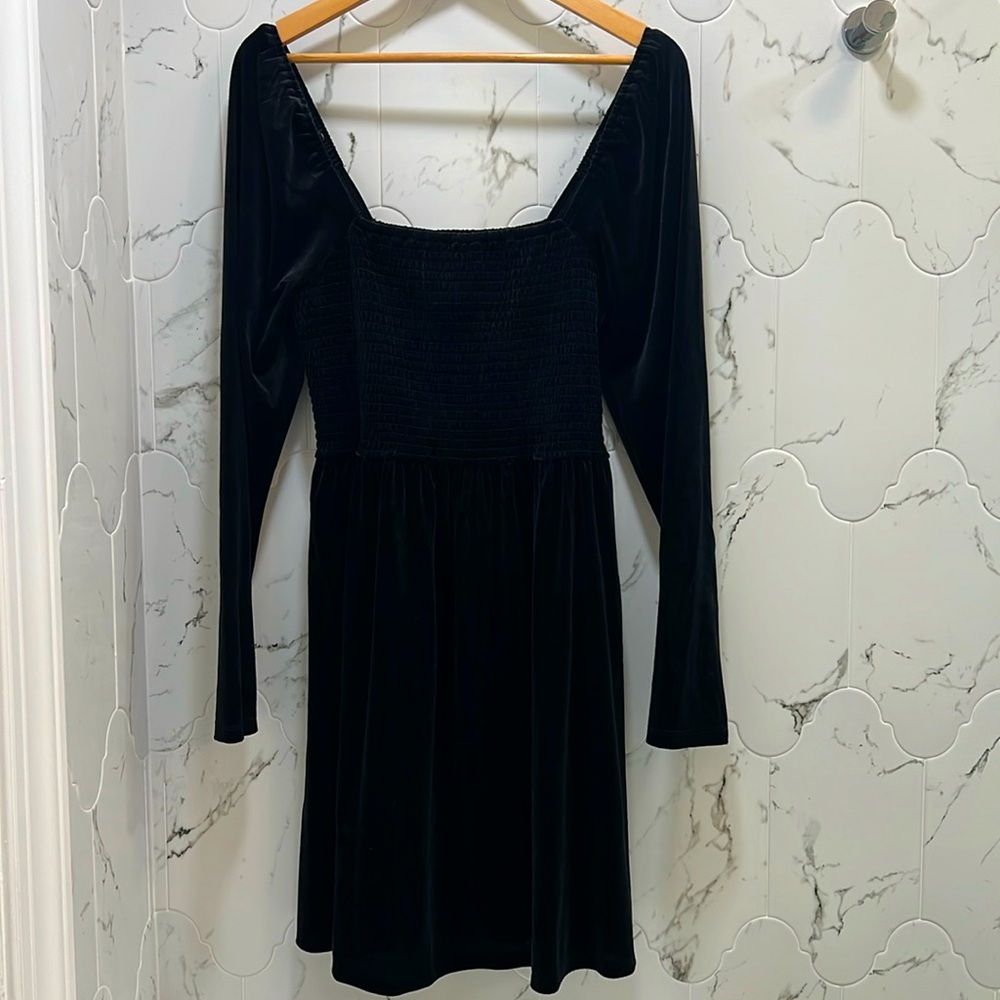 GAP black velvet dress